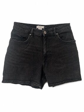 H&M High‑Waisted Black Denim Shorts – Size 6